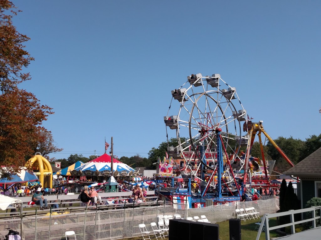 Academy Park | 890 Center St, Lewiston, NY 14092, USA | Phone: (716) 754-1990
