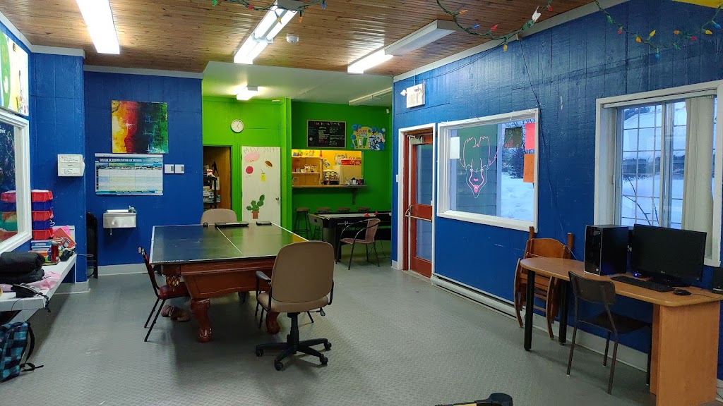 Maison des jeunes de Sainte-Anne-de-Sorel, Le Phare | 748 Chem. du Chenal-du-Moine, Sainte-Anne-de-Sorel, QC J3P 5N3, Canada | Phone: (450) 742-1758