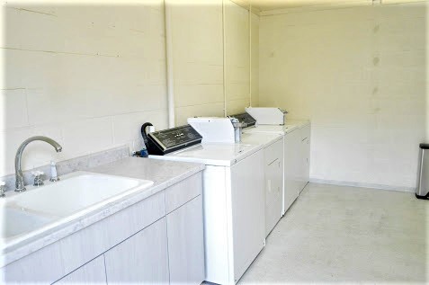 Lighthouse RV Park | 8256 Island Hwy S, Fanny Bay, BC V0R 1W0, Canada | Phone: (604) 834-8972
