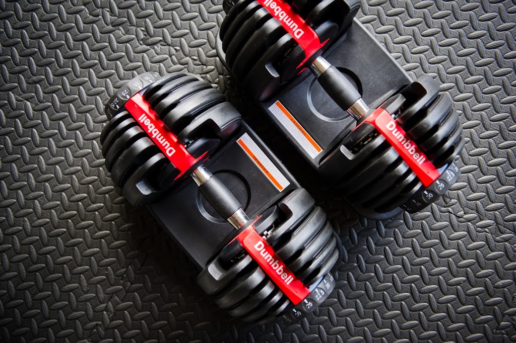 Montreal Weights | 8495 Chem. Dalton, Montréal, QC H4T 1V5, Canada | Phone: (844) 685-9487