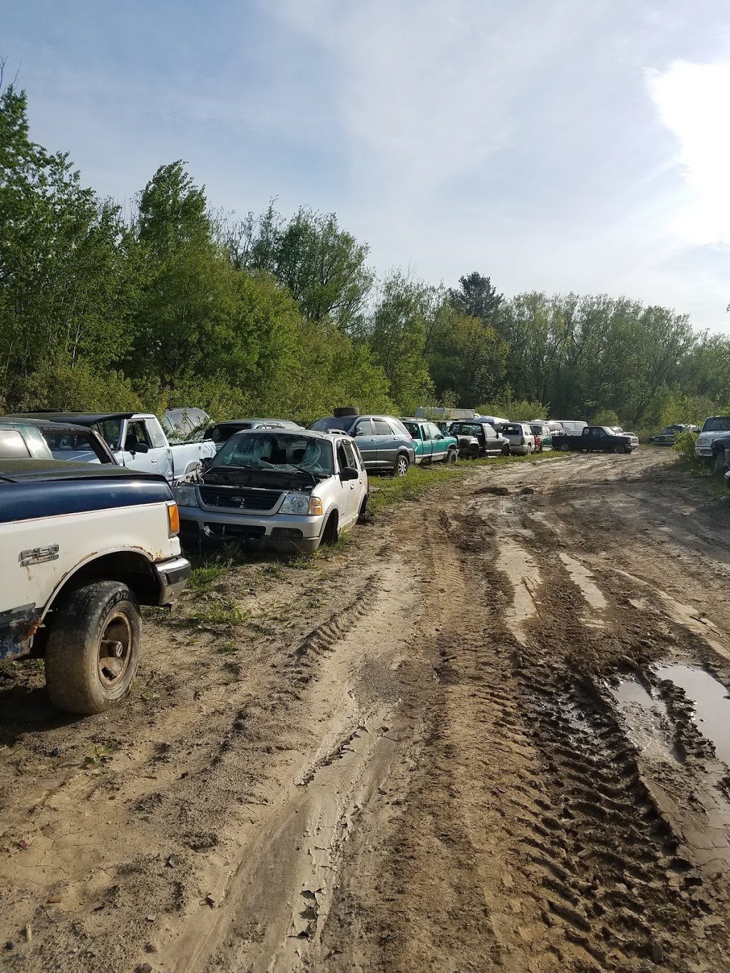 Route 20 Auto Parts Inc | 10216 Southwestern Blvd, Angola, NY 14006, USA | Phone: (716) 549-9000