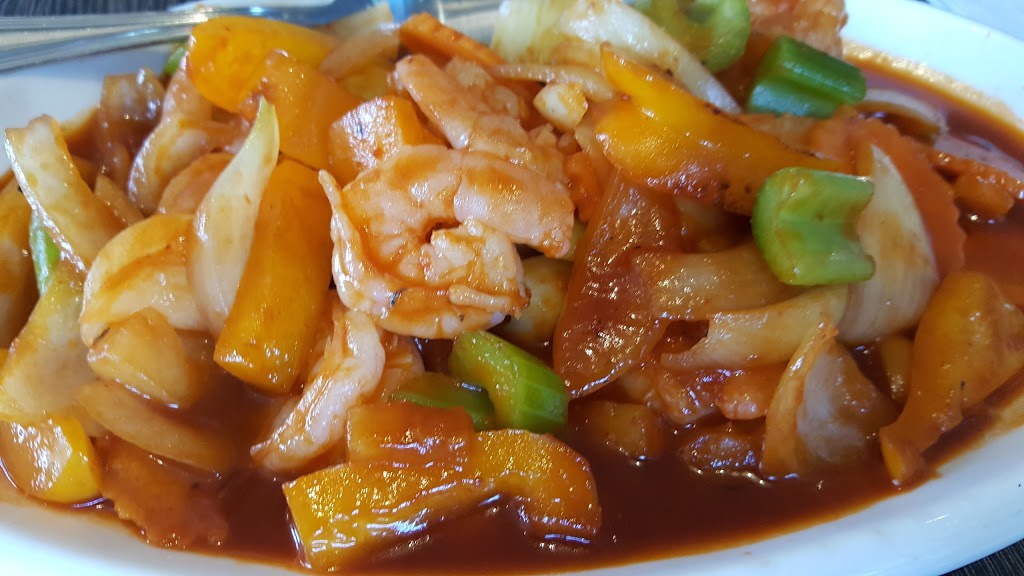 Kin Thai Kitchen & Bar | 2443 161a St #50, Surrey, BC V3Z 0M6, Canada | Phone: (604) 385-3223