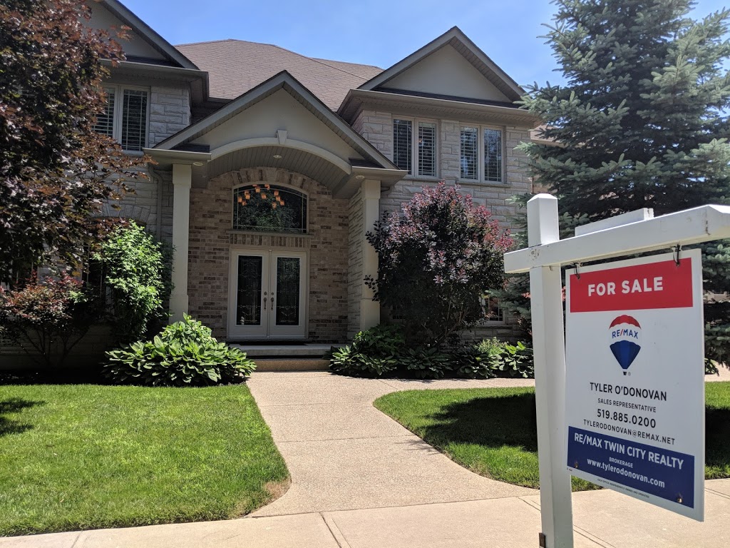 Tyler ODonovan, Real Estate Agent Waterloo | RE/MAX Twin City Realty Inc., 83 Erb Street West, Waterloo, ON N2L 6C2, Canada | Phone: (519) 885-0200