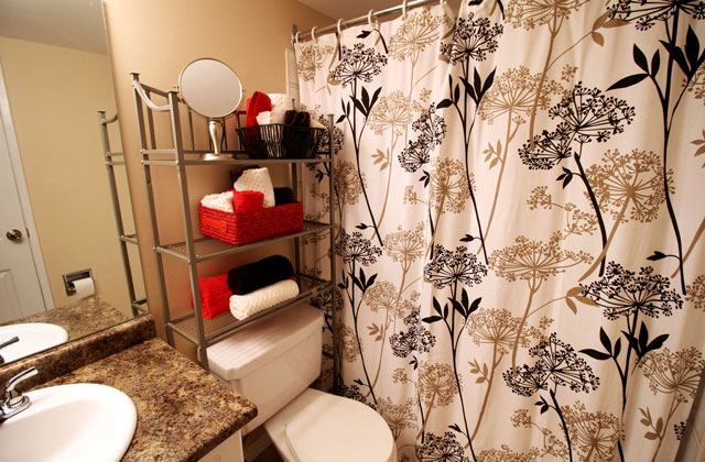 The Ridgewood Apartments | 4559 32 Ave NW, Edmonton, AB T6L 5N6, Canada | Phone: (780) 425-4152
