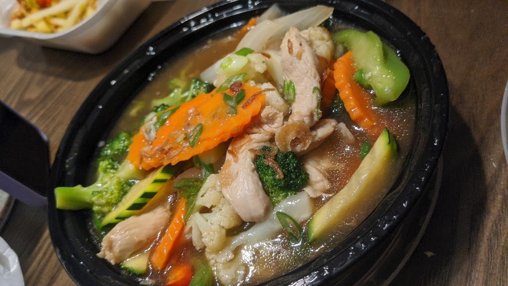 Sai Thai Chef | 1830 Wharncliffe Rd S unit 2, London, ON N6L 1K2, Canada | Phone: (519) 203-1989