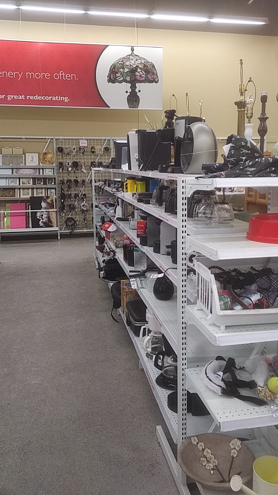 Value Village | 2125 16th St E Unit B, Owen Sound, ON N4K 0E2, Canada | Phone: (519) 370-0174