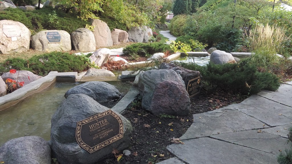 Saint James Cemetery | 635 Parliament St, Toronto, ON M4X 1R1, Canada | Phone: (416) 964-9194
