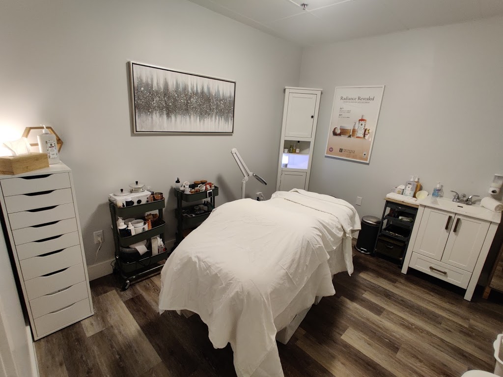 Pemberton Day Spa | 1366 Aster St Unit #3, Pemberton, BC V0N 2L0, Canada | Phone: (604) 894-5000