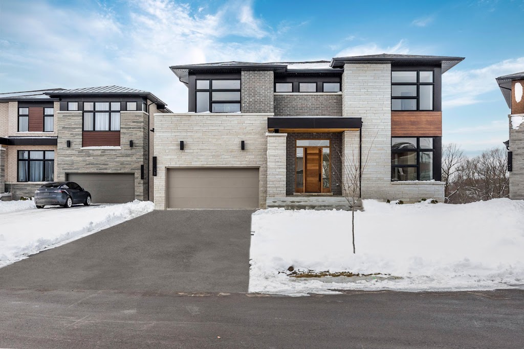 Acorn Developments | 3500 Pharmacy Ave Unit 1, Scarborough, ON M1W 2T6, Canada | Phone: (416) 499-4900