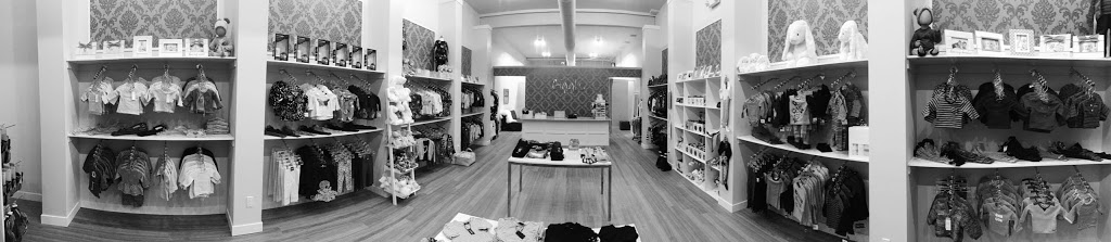 Giggle Boutique | 1505 Aaron Dr #4, Pilot Butte, SK S0G 3Z0, Canada | Phone: (306) 737-1961