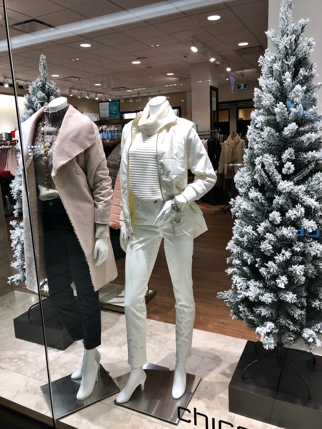 Chicos | 17600 Yonge St, Box 256 Upper Canada Mall, Newmarket, ON L3Y 4Z1, Canada | Phone: (905) 836-7304