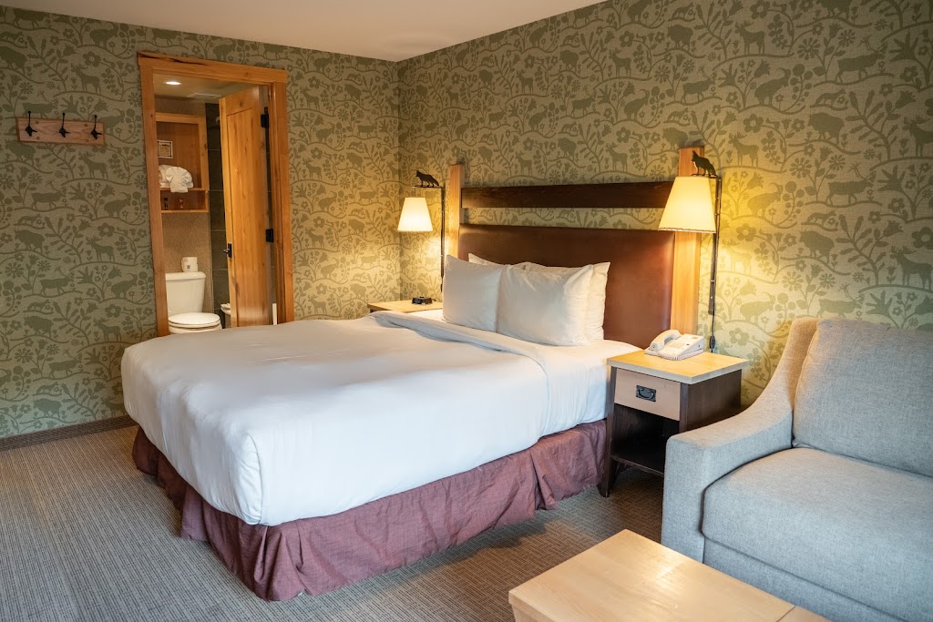 Fox Hotel & Suites | 461 Banff Ave, Banff, AB T1L 1H8, Canada | Phone: (866) 474-0425