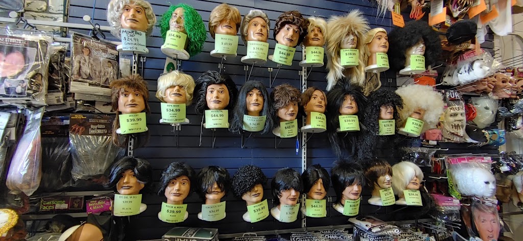 Audreys Costume Castle & Dancewear | 699 Gardiners Rd, Kingston, ON K7M 3Y4, Canada | Phone: (613) 384-3781