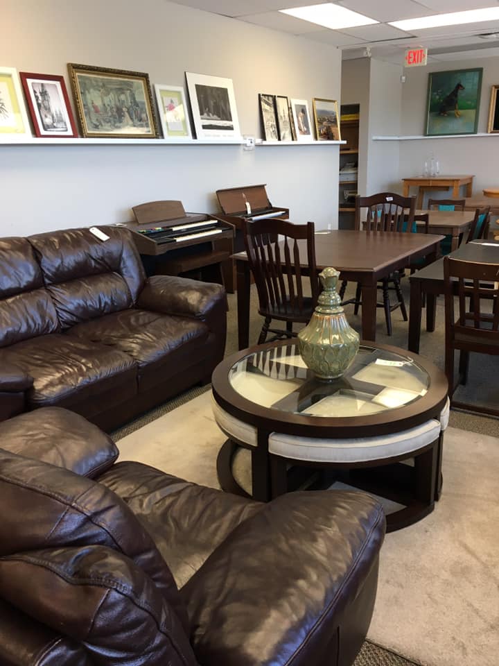 Burnaby Hospice Society Thrift Store | 6843 Kingsway, Burnaby, BC V5E 1E4, Canada | Phone: (604) 520-5082