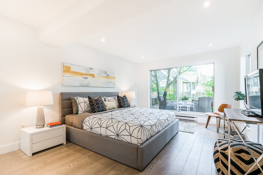 Jessi Johnson - Realtor & Mortgage Broker | 4040 Curle Ave, Burnaby, BC V5G 2Z3, Canada | Phone: (604) 628-5040