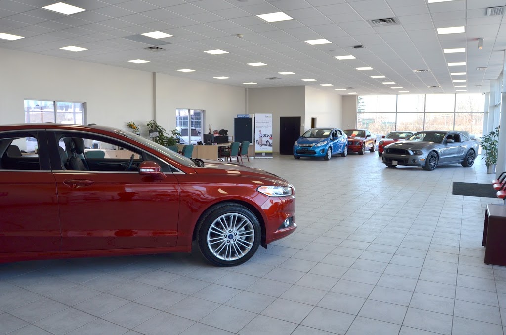 Campbell Ford | 1500 Carling Ave, Ottawa, ON K1Z 0A3, Canada | Phone: (613) 725-3611