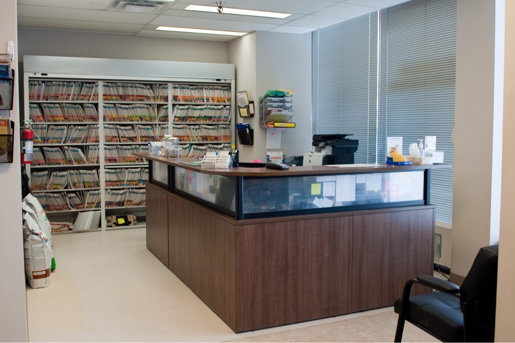 Capilano Animal Clinic | 9945 50 St NW #107, Edmonton, AB T6A 0L4, Canada | Phone: (780) 469-0657