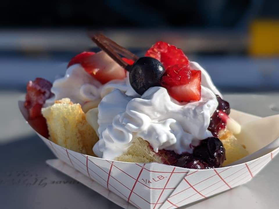 Food Trucks St-Apo | 508 Rue Laurier, Saint-Apollinaire, QC G0S 2E0, Canada | Phone: (581) 681-0726
