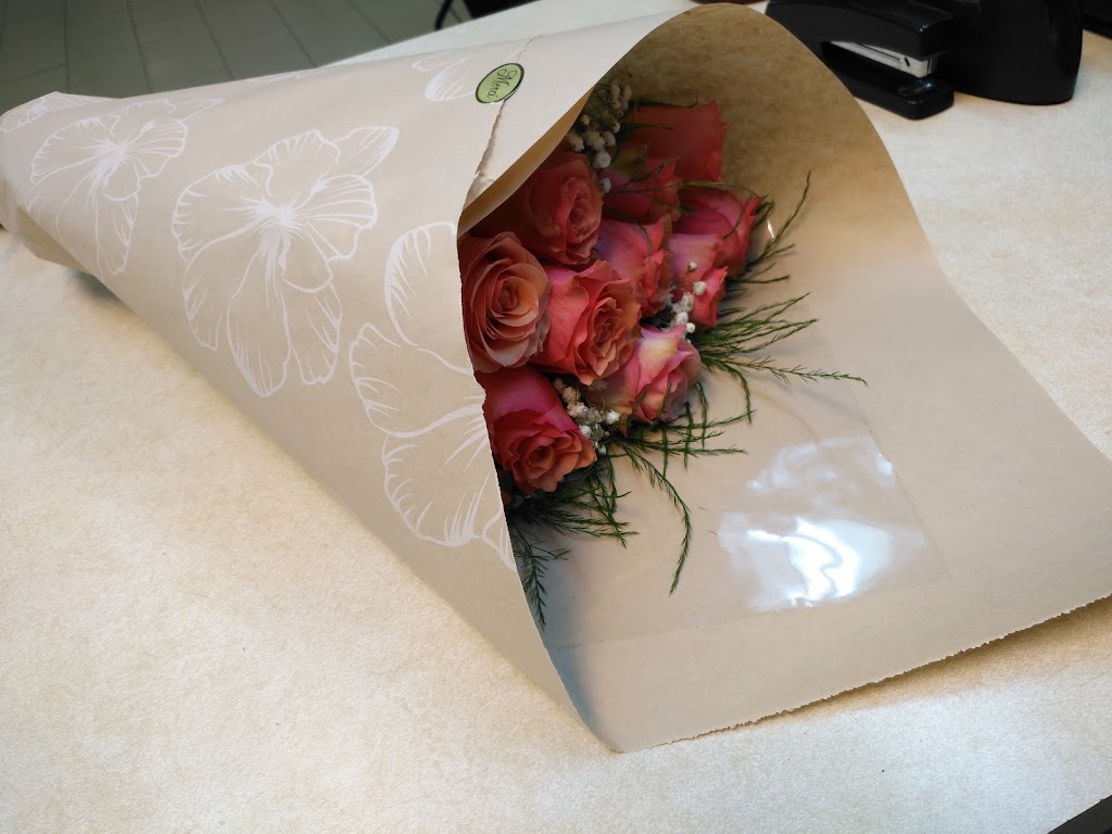 Fleuriste Du Galeries Lachine | 2972 Rue Remembrance, Lachine, QC H8S 1X8, Canada | Phone: (514) 639-4596
