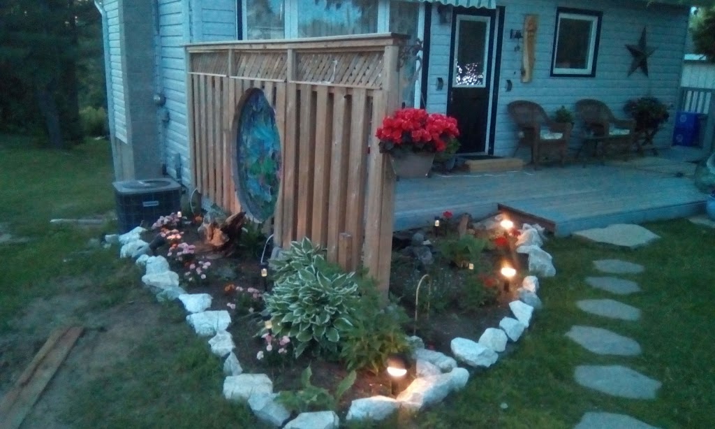 Gathering Place on Golden Ponds B & B (The) | 2635 Old Hastings Rd, Coe Hill, ON K0L 1P0, Canada | Phone: (613) 337-5177
