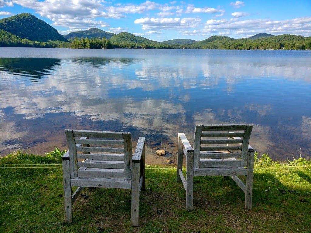 Elysium Suites-Sur-Lac | 2192 Chemin du Lac Supérieur #2101, Lac-Supérieur, QC J0T 1P0, Canada | Phone: (819) 688-1172