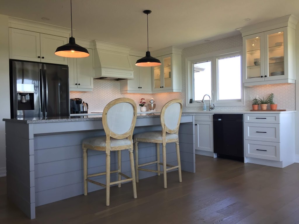 GCW Custom Kitchens & Cabinetry Inc. | 95 S Edgeware Rd, St Thomas, ON N5P 4C4, Canada | Phone: (519) 631-8373