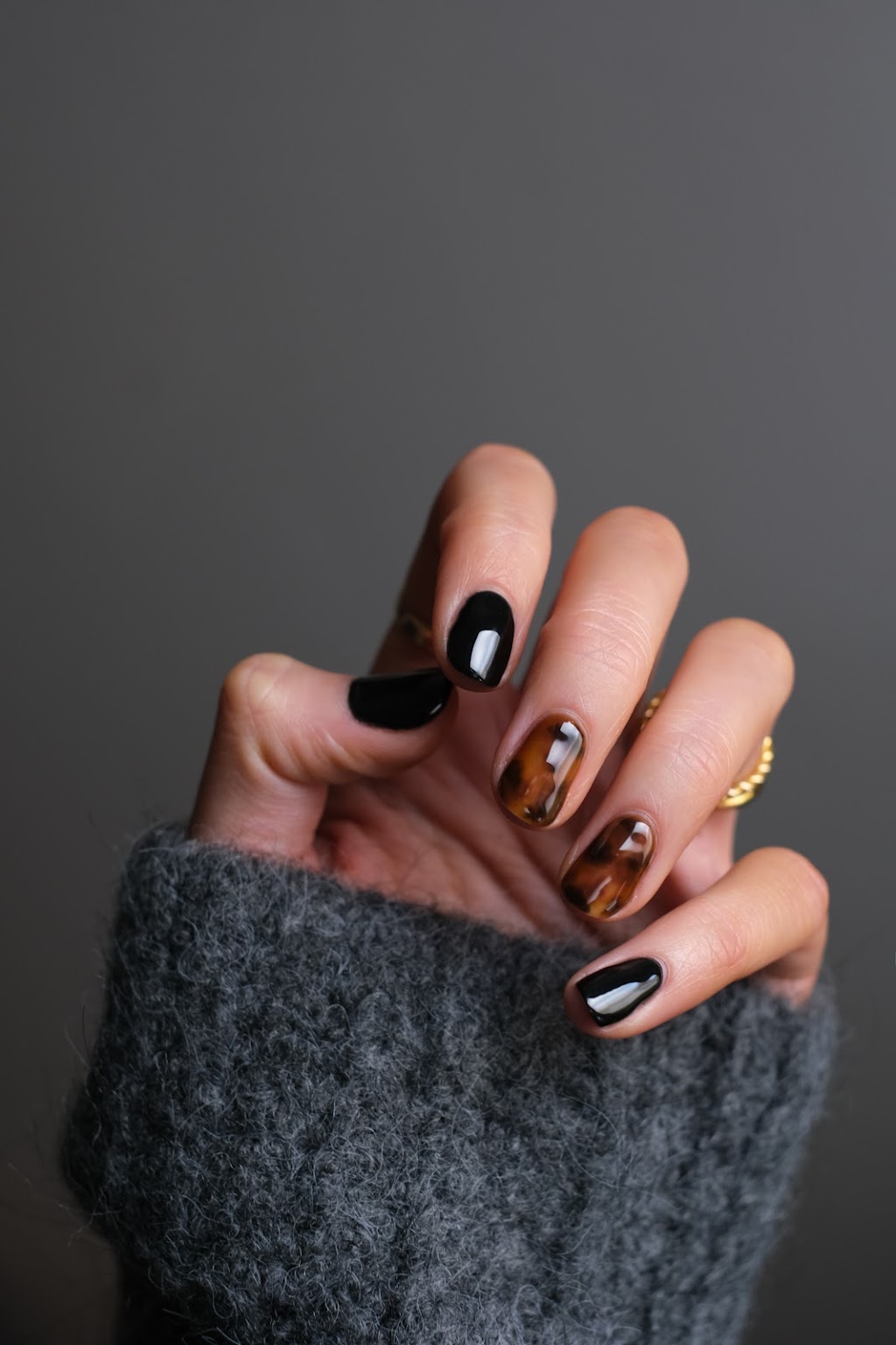 Mëdz Salon | 4439 Rue Wellington, Verdun, QC H4G 1W6, Canada | Phone: (514) 510-5223
