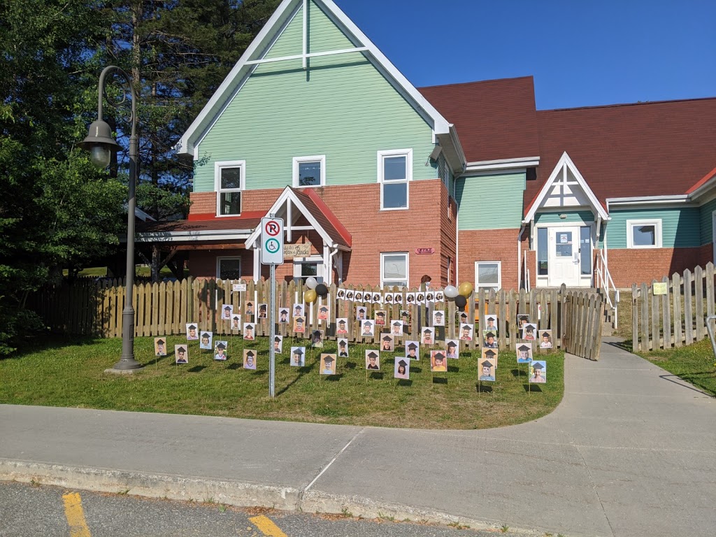 Centre de la Petite Enfance Panda | 2600 Rue College, Sherbrooke, QC J1M 1Z7, Canada | Phone: (819) 346-1414