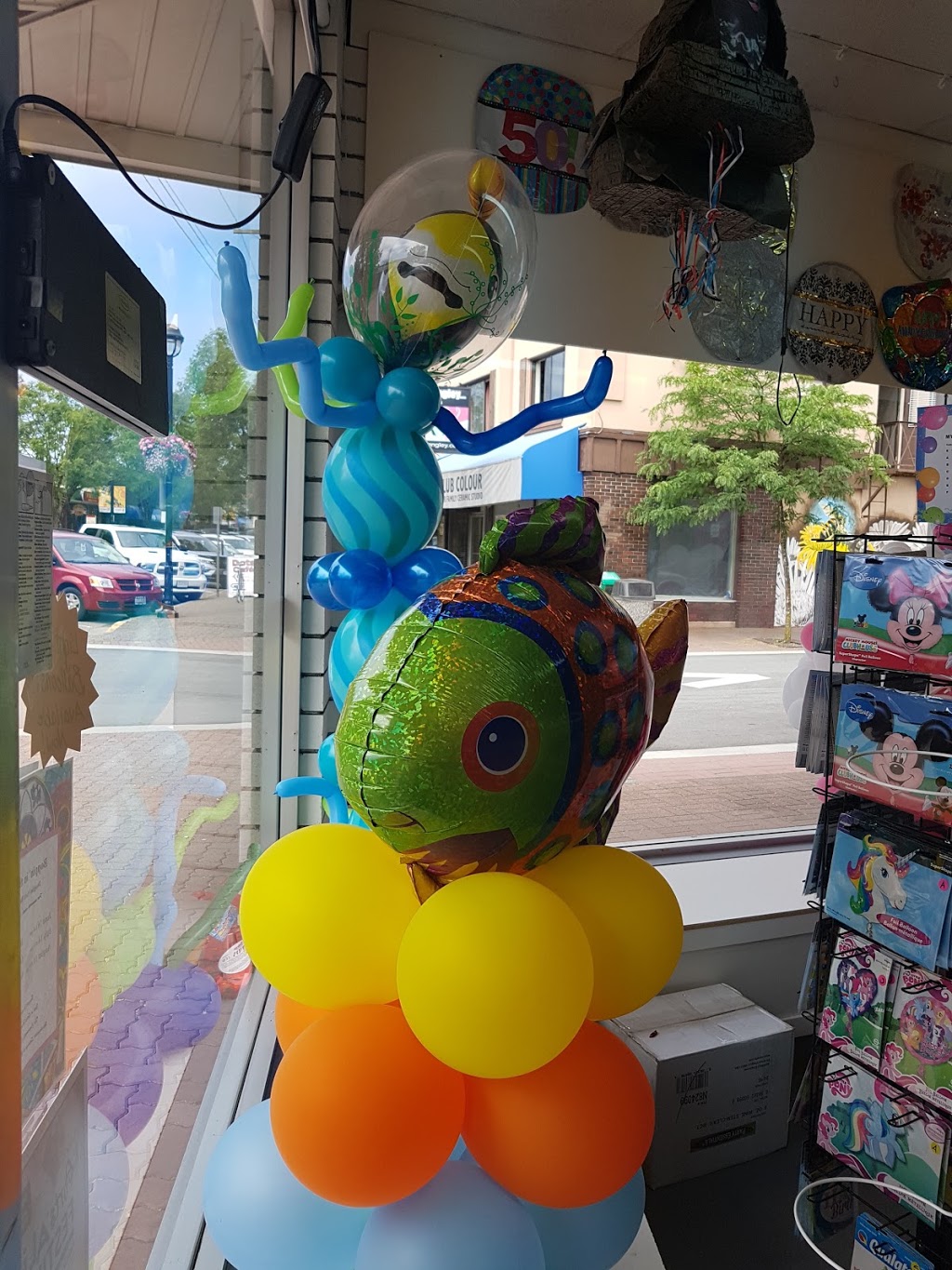 Ballooniverse (Still open..now home based!) | 20307 53 Ave, Langley City, BC V3A 6S8, Canada | Phone: (778) 277-3344