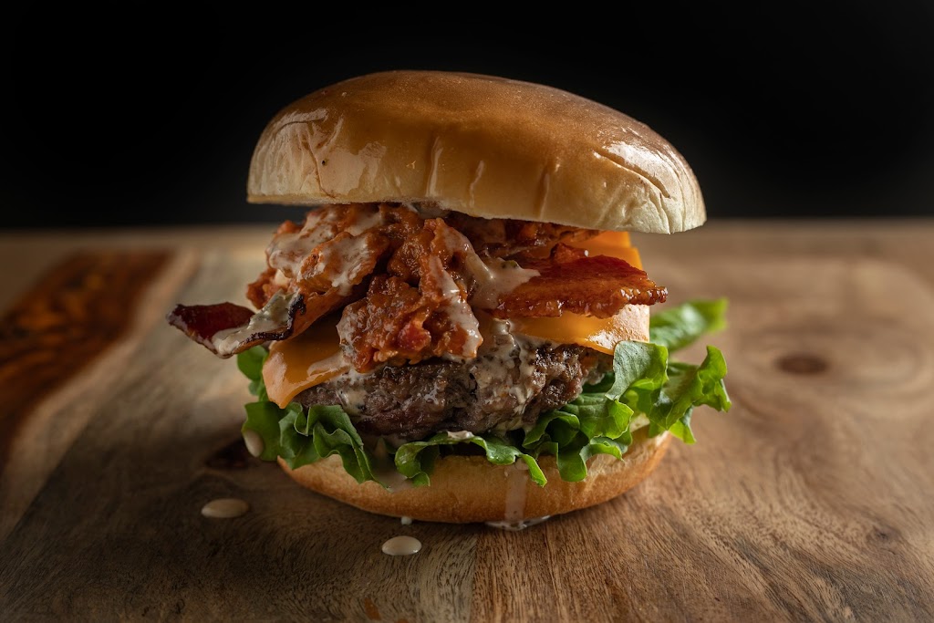 Meat The Bun | 9080 25 Ave SW #118, Edmonton, AB T6X 2H4, Canada | Phone: (587) 754-5863