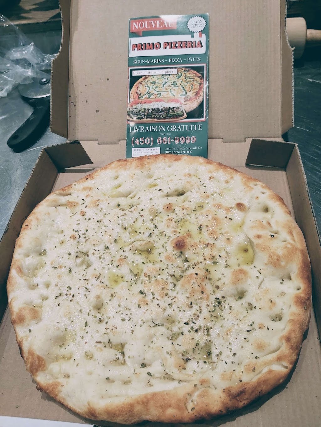 Primo Pizzeria | 3100 Bd de la Concorde E, Laval, QC H7E 2B8, Canada | Phone: (450) 661-9999