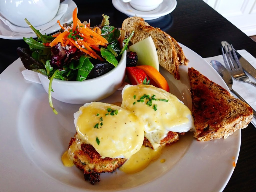 Sweets Cafe & Bistro | 600 Ontario St, St. Catharines, ON L2N 7H8, Canada | Phone: (905) 397-3020