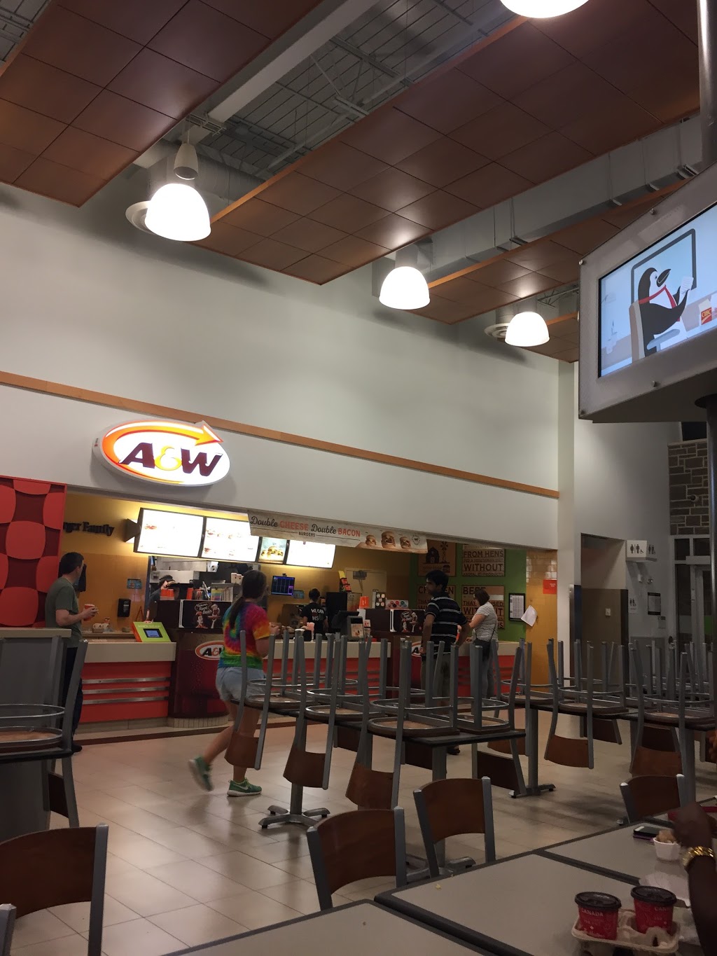 A&W Canada | ON-401 Eastbound, Dutton, ON N0L 1J0, Canada | Phone: (519) 762-2246