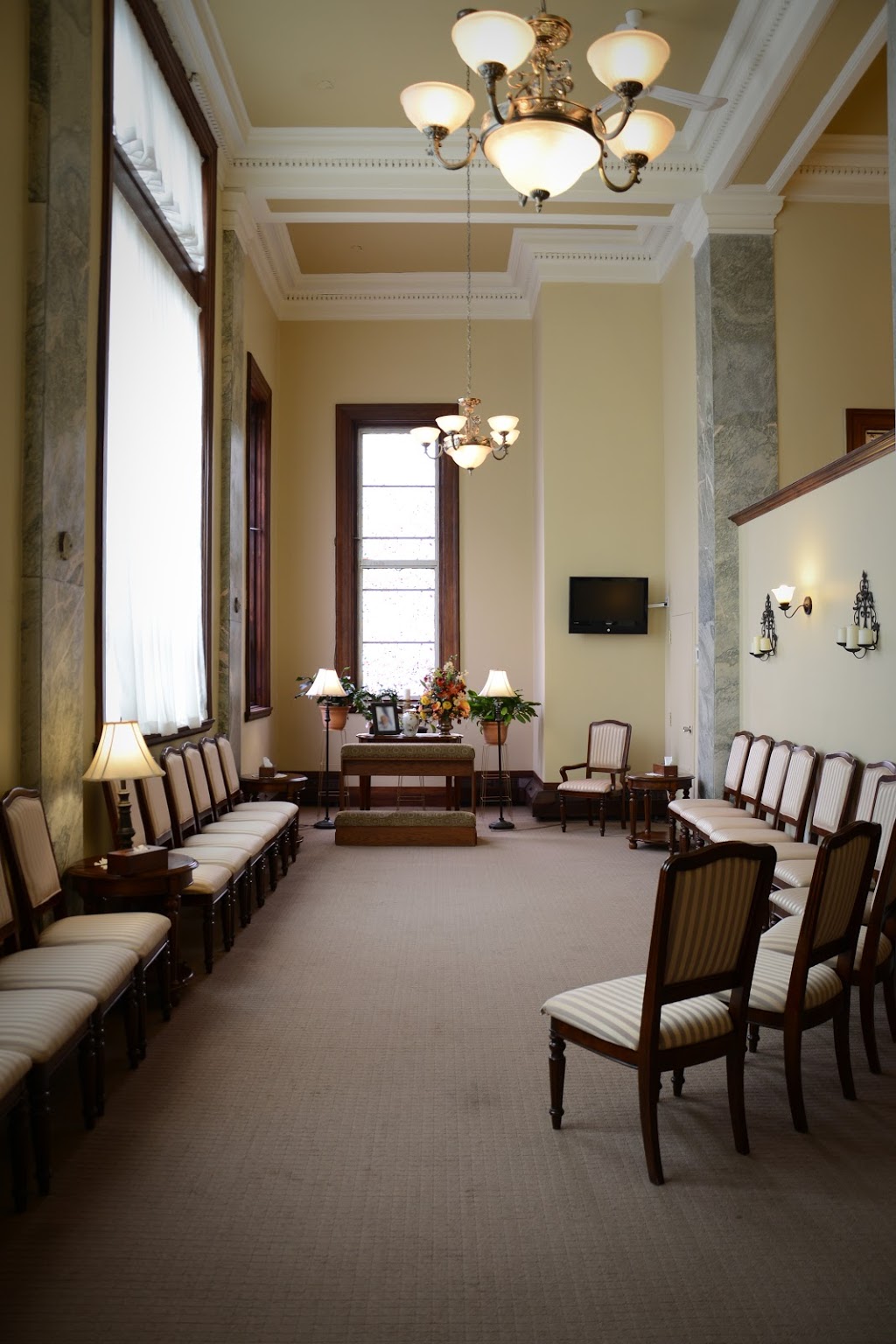 Bleu Ciel Espace Hommage | 4250 Rue Ontario E, Montréal, QC H1V 1K3, Canada | Phone: (514) 252-4377