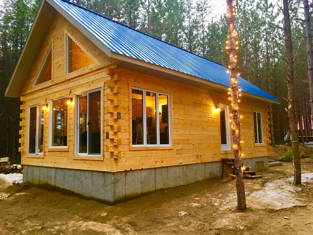 Chalet le Soleil Royal | 1 Chemin du Sommet, Val-des-Bois, QC J0X 3C0, Canada | Phone: (819) 968-6008