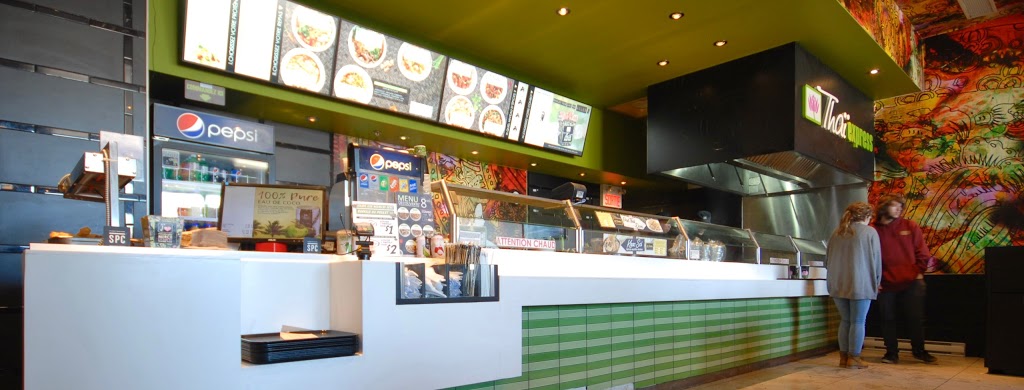 Thai Express | Le Centre de Victoriaville, 481 Boulevard Jutras E, Victoriaville, QC G6P 7H4, Canada | Phone: (819) 604-0731