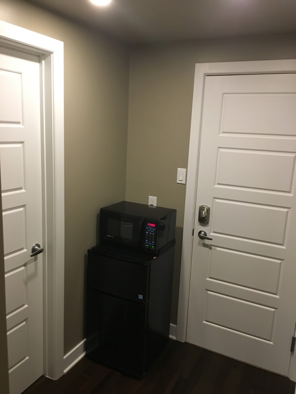 Chambre à louer Ritchie | 8611 Rue dArgenson, Sorel-Tracy, QC J3R 4P3, Canada | Phone: (514) 571-8799
