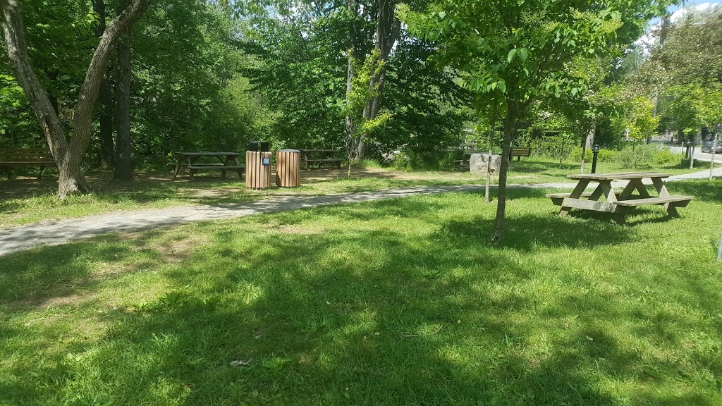 Val David (shallal) | 1422 Chemin de la Rivière, Val-David, QC J0T 2N0, Canada