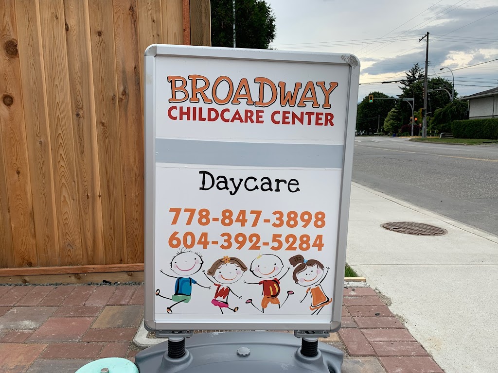 BROADWAY CHILD CARE CENTER | 8781 Broadway, Chilliwack, BC V2P 5V8, Canada | Phone: (778) 847-3898