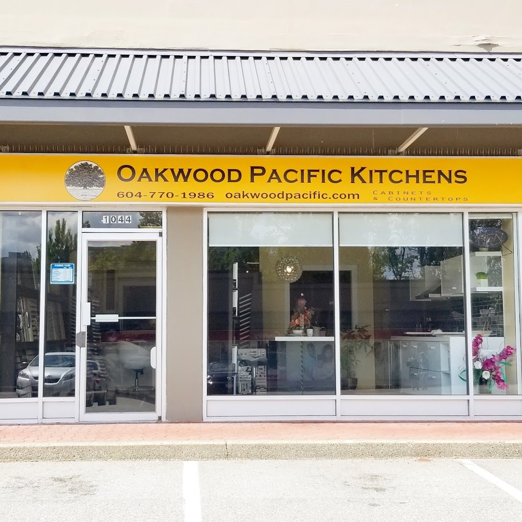 Oakwood Pacific Kitchens | 1044 Marine Dr, North Vancouver, BC V7P 1S5, Canada | Phone: (604) 770-1986