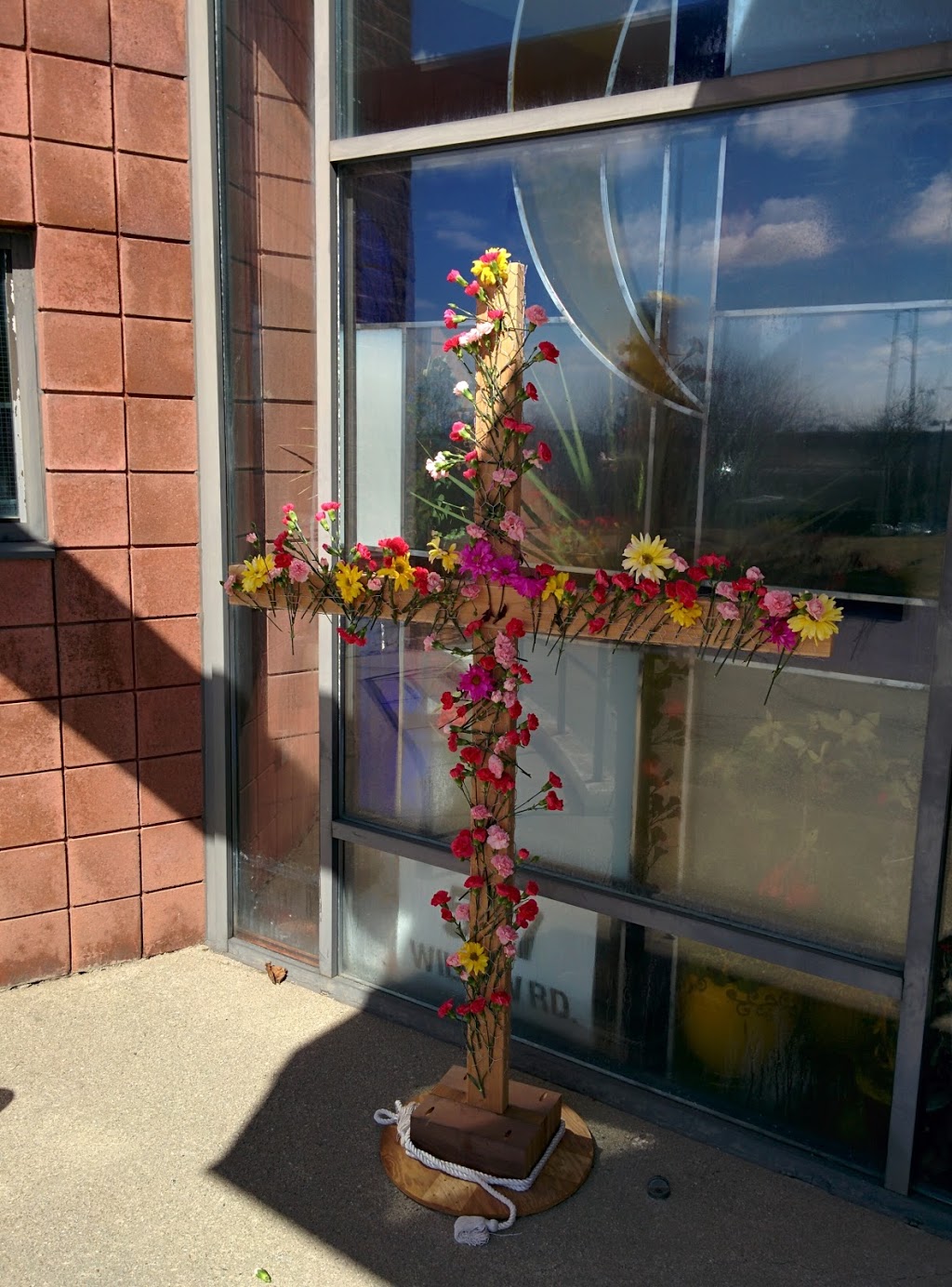 Three Willows United Church | 577 Willow Rd, Guelph, ON N1H 7H3, Canada | Phone: (519) 822-7690