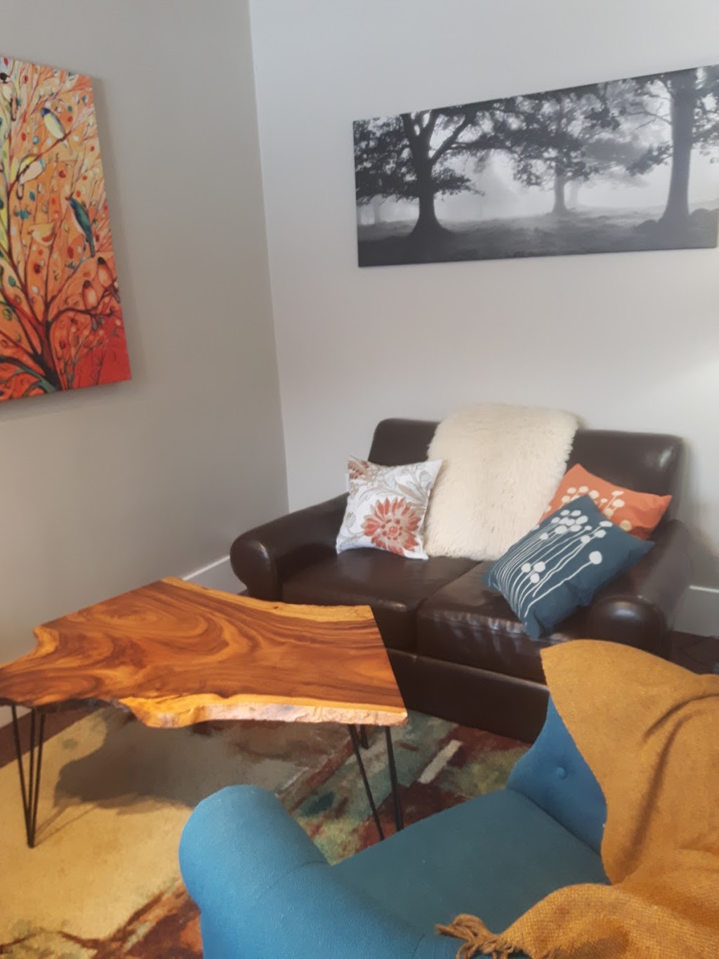 Trish McLean Caledon Psychotherapy and Counselling Services | 33 King St W, Bolton, ON L7E 1C7, Canada | Phone: (416) 616-2207