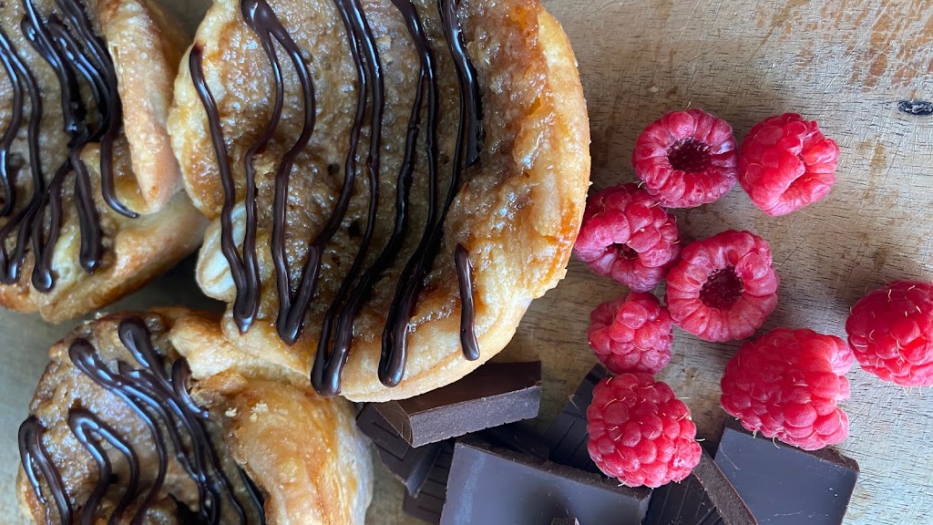 Cheeky Mama Baking Co. | 6791 ON-523, Madawaska, ON K0J 2A0, Canada | Phone: (705) 984-6127