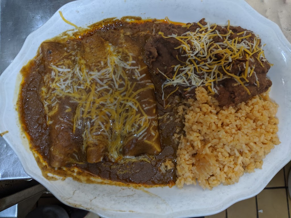 The Pepper Restaurant | 1735 24th St, Port Huron Charter Township, MI 48060, USA | Phone: (810) 662-3090