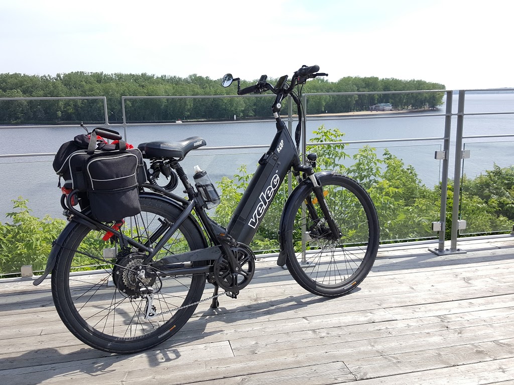 Promenade Trois-Rivières Sur St-Laurent | 1500 Avenue des Draveurs, Trois-Rivières, QC G9A 2J2, Canada
