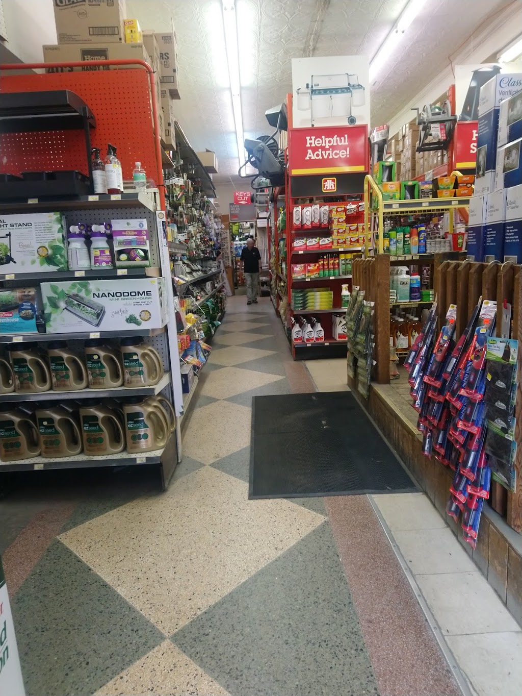 Dickson Home Hardware | 2028 Avenue Rd, North York, ON M5M 4A4, Canada | Phone: (416) 487-4029