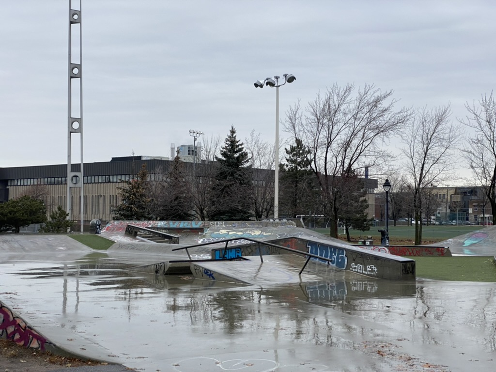Parc du Père-Marquette | 1602 Rue de Bellechasse, Montréal, QC H2G 1N6, Canada | Phone: (514) 872-0311