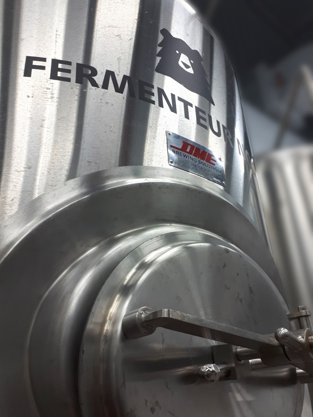 LOurs Brun - Microbrasserie | 328 Rue Félix Declos #102, Repentigny, QC J5Z 5A2, Canada | Phone: (450) 585-2299