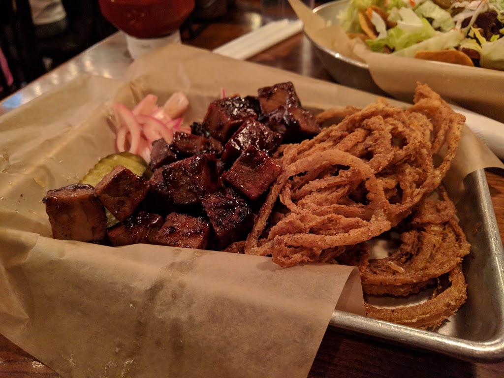 Famous Daves Bar-B-Que | 11 Reenders Dr Unit 70, Winnipeg, MB R2C 5K5, Canada | Phone: (204) 504-7200