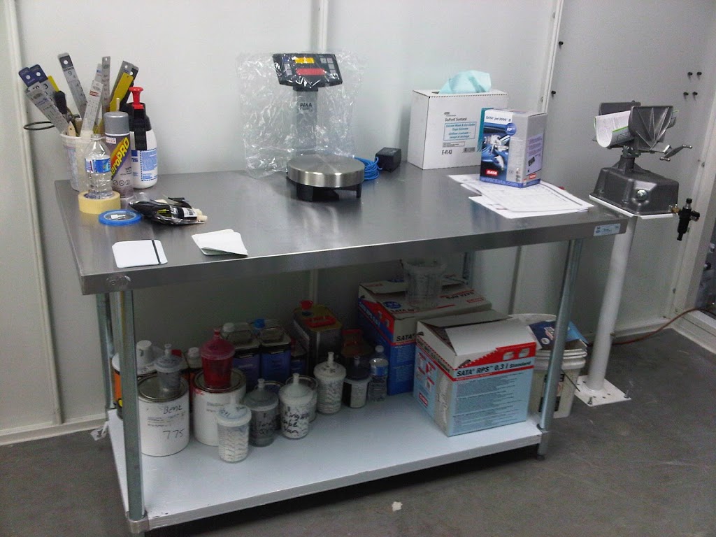 Advance Autobody & Auto Service Ltd | 4321 14 St NE #2, Calgary, AB T2E 7A9, Canada | Phone: (403) 265-6700
